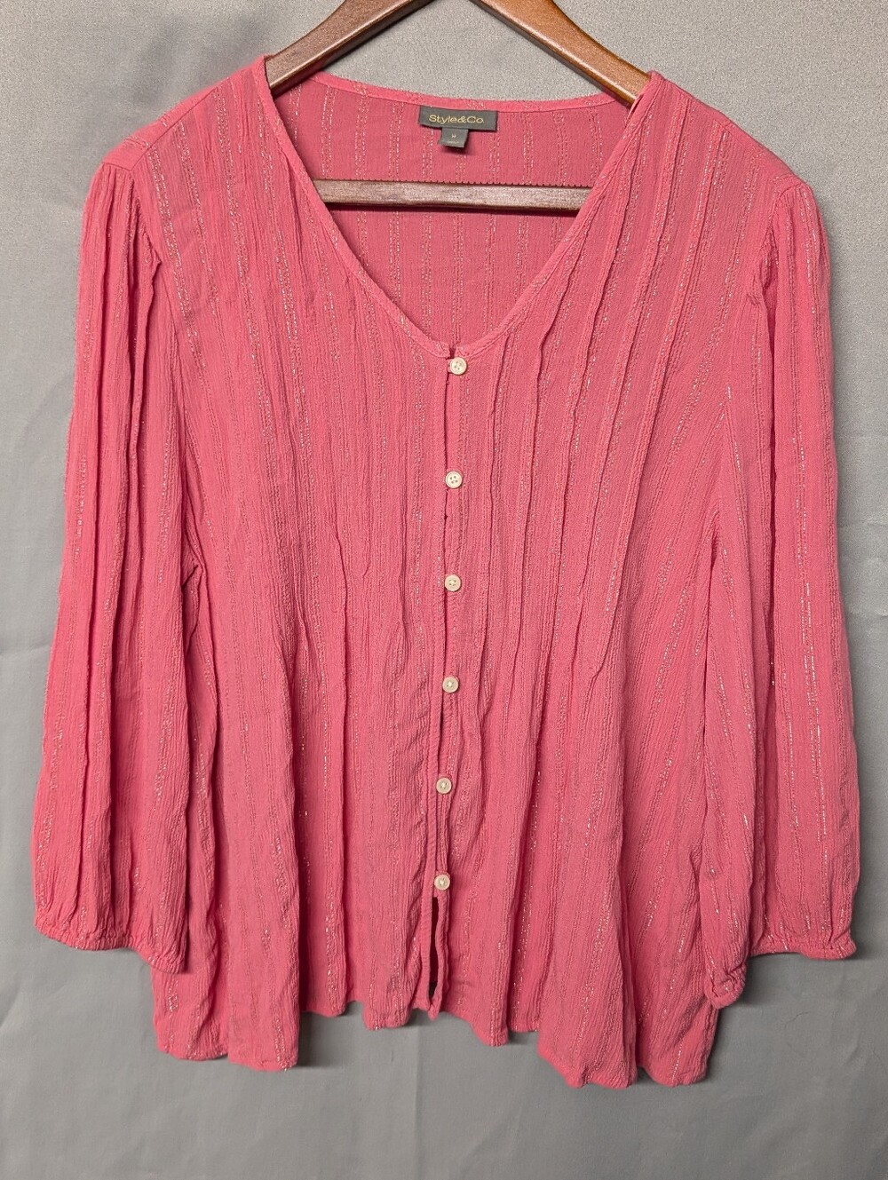 Style & Co. Pink Vneck Button Up Blouse with Metallic Thread Accent Size Medium